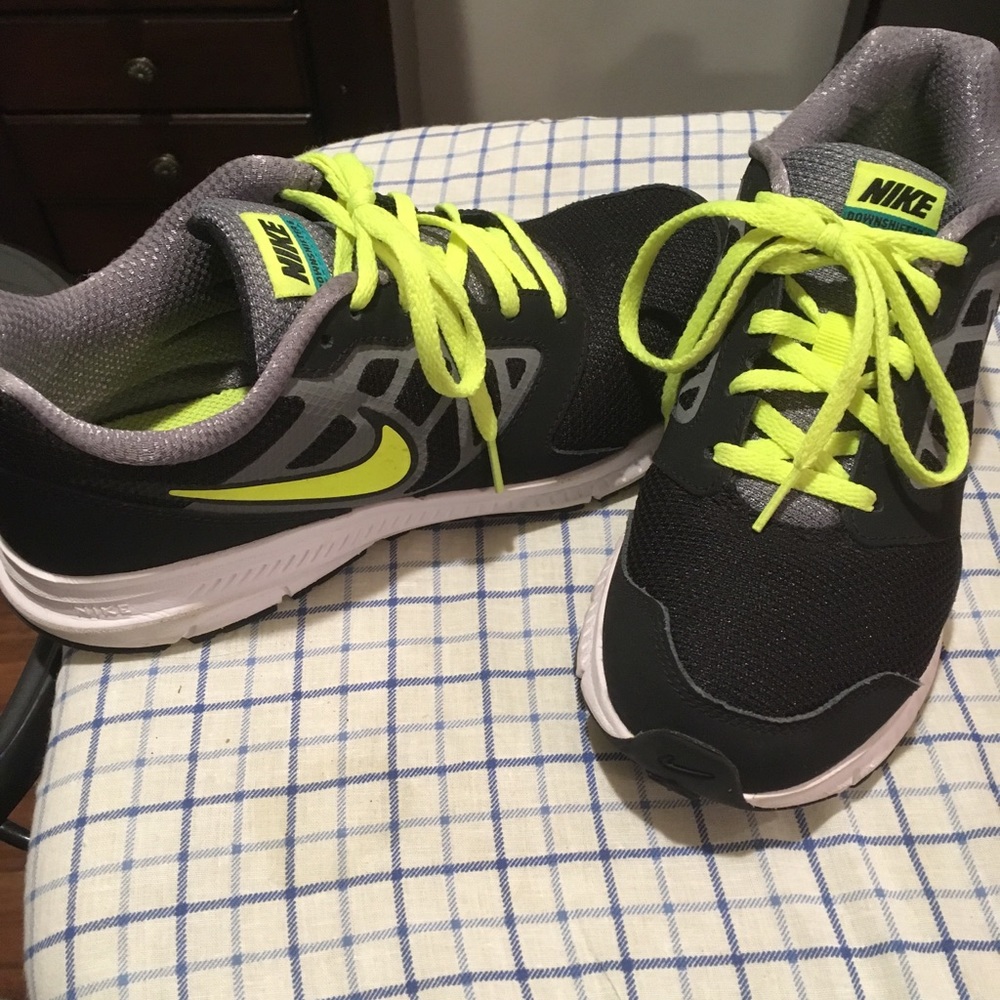 Nike Downshifter 6